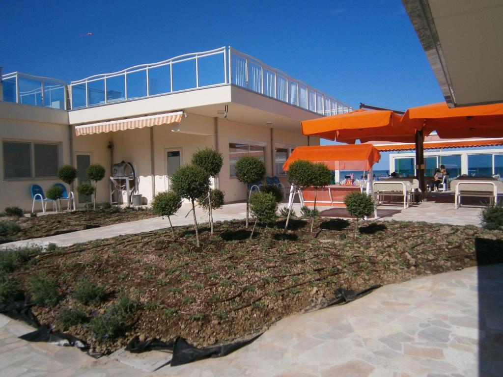קרביה Hotel Levante מראה חיצוני תמונה